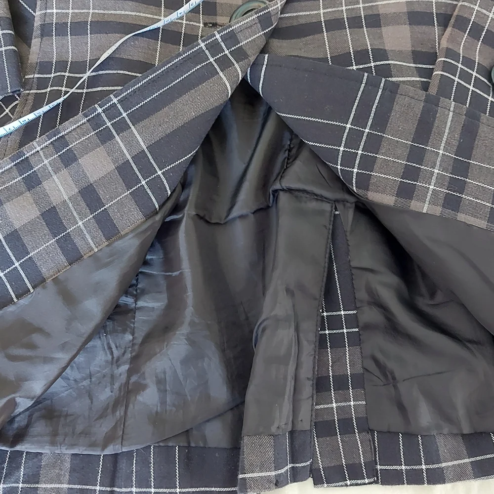 Woman's Black & Gray Plaid Trench Coat with Belt - Picture 9 of 11